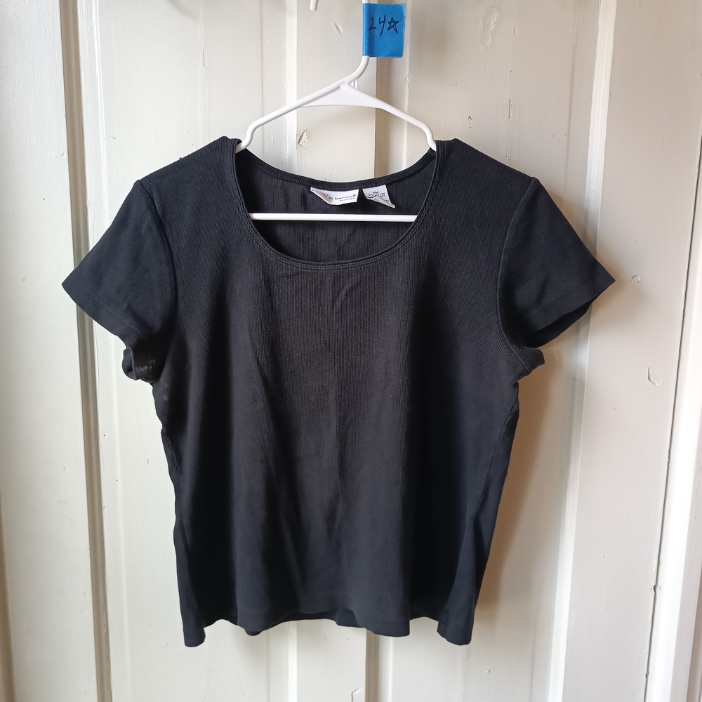 Croft & Barrow Classic Black Short Sleeve Top